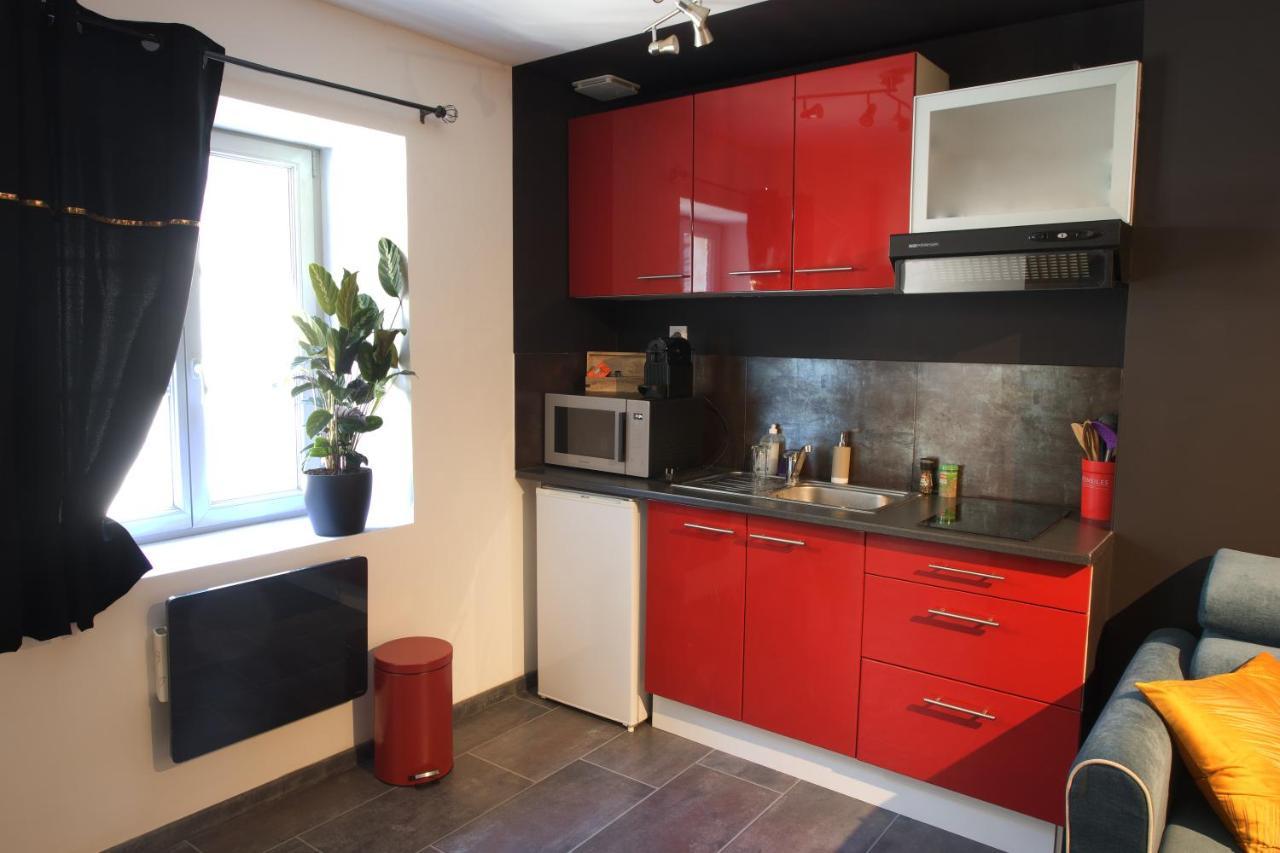 Duplex Charmant Idealement Situe Доль Экстерьер фото